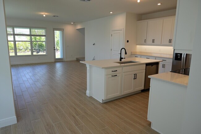 Building Photo - 3599 NW Solange Ct