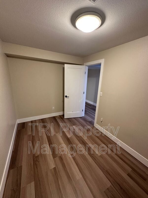 Building Photo - 3037 Antelope Rd