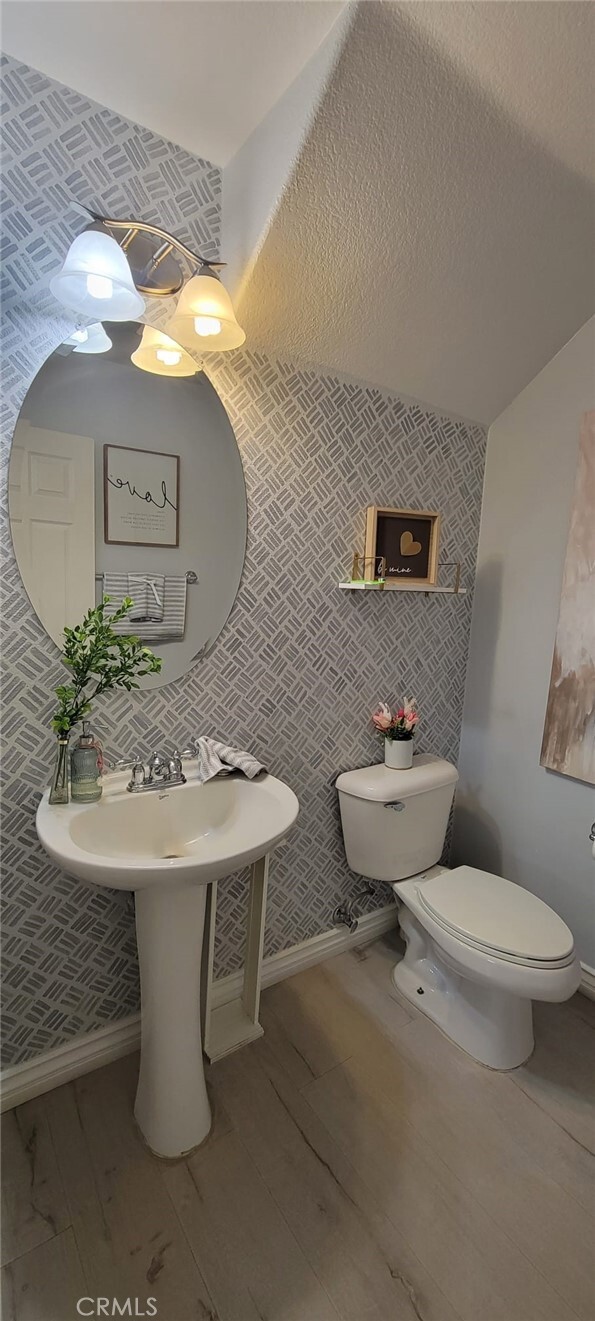 Building Photo - 3345 Hatten Ln