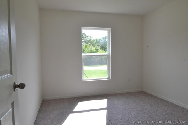 Building Photo - 2266 SW Cameo Blvd