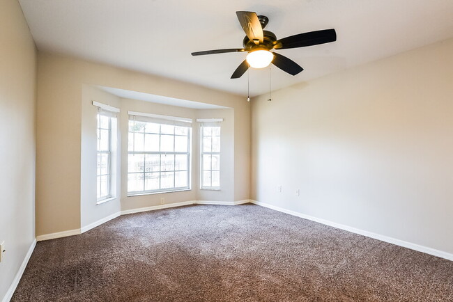 Building Photo - 4461 Treasure Cay Rd