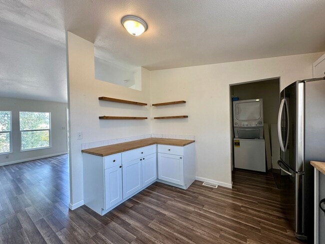 Building Photo - Private Country Retreat on 5 Acres – Modern Upgrades, Peaceful Setting