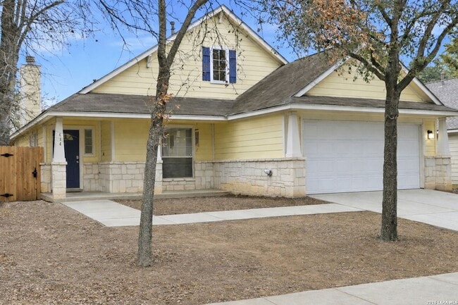 Building Photo - 414 Willow Grove Dr