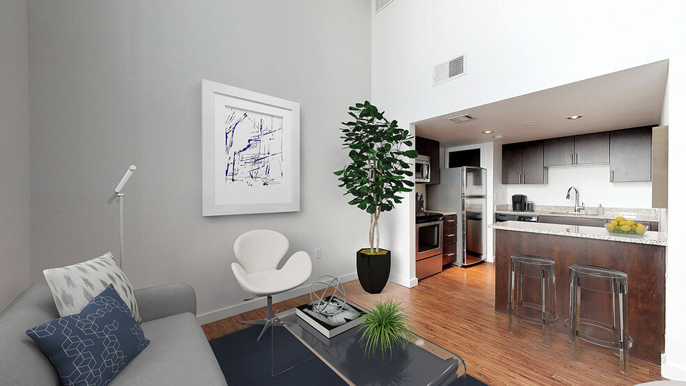 1/1 562sf - Emerson Lofts