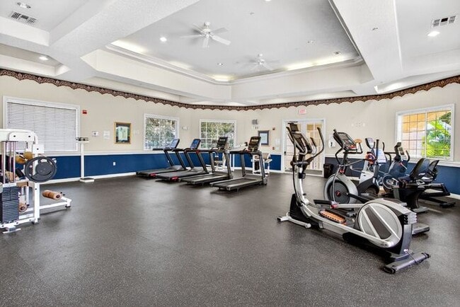 Building Photo - Immaculately updated 3/2.5 Three-Story Maitland Condo in Visconti!