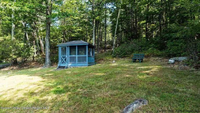 Building Photo - 376 Abbey Rd