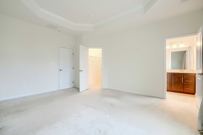 Building Photo - 7403 Wild Honey Way