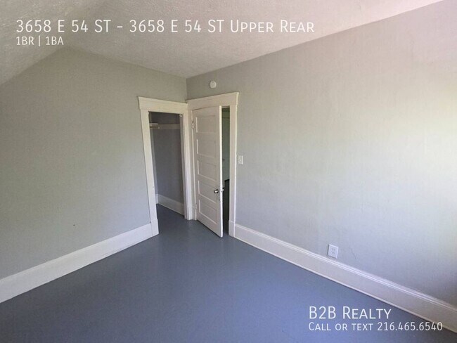 Building Photo - 3658 E 54th St