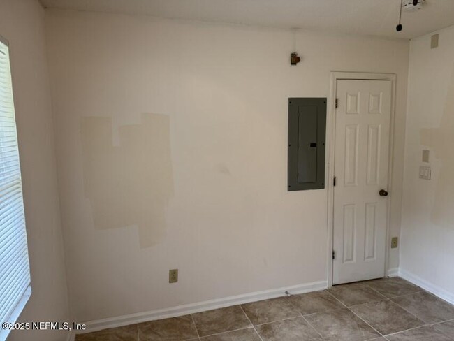 Building Photo - 3922 Ribault River Ln