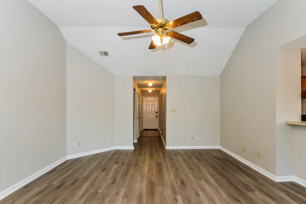 Building Photo - 1030 Jessica Lauren Dr