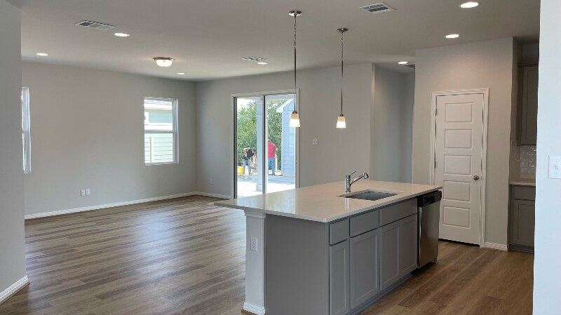 Building Photo - 300 Pebblestream Pass