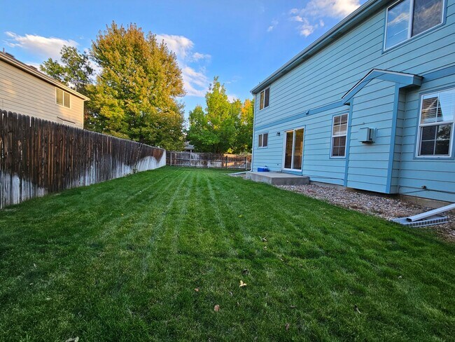 Building Photo - Fabulous 4 Bed Home Near Buckley Space For...