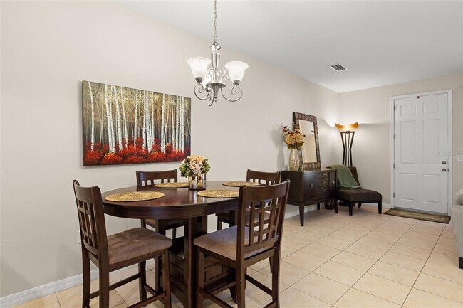 Building Photo - 14114 Oakham St