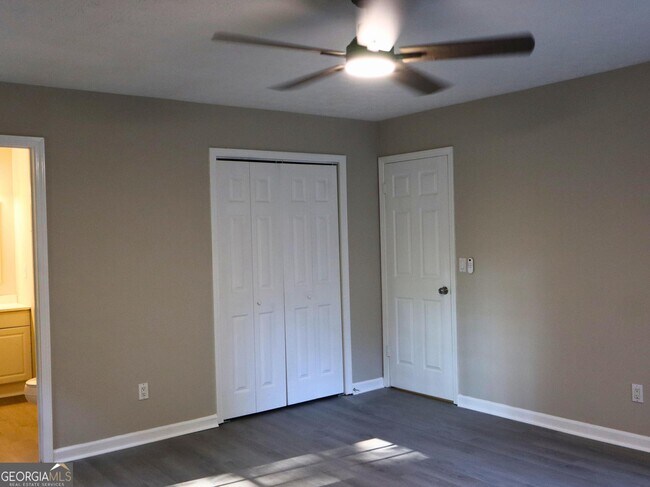 Building Photo - 2654 Spencers Trace NE