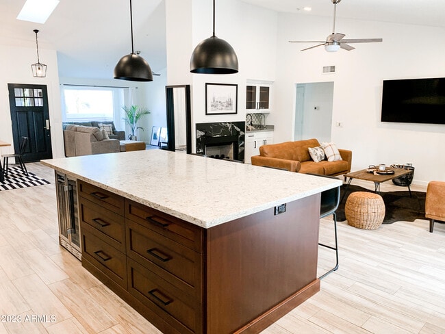 Building Photo - 9067 E Larkspur Dr