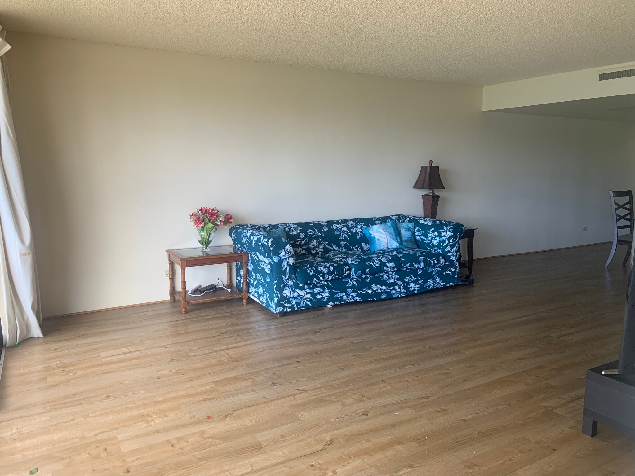 Living Area - 1860 Ala Moana Blvd