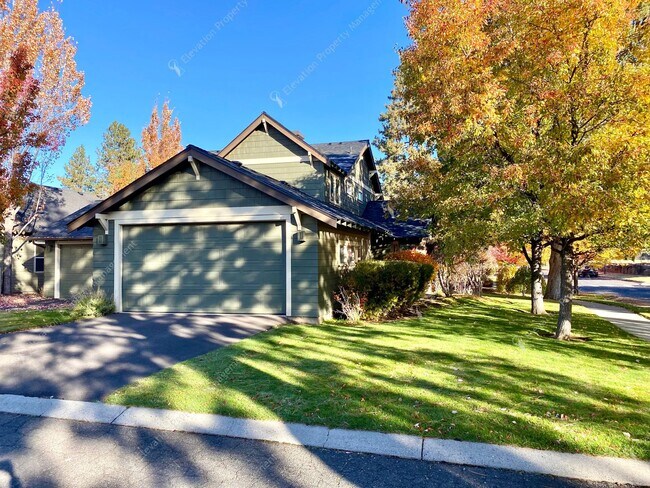 Building Photo - 2597 NW High Lakes Loop