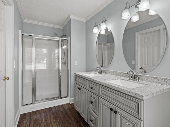 Building Photo - Great location in Harvest and only minutes...