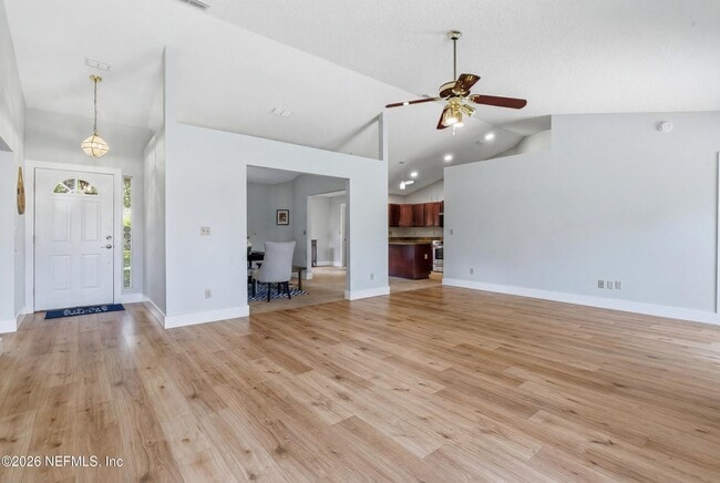 Building Photo - 421 Chicopee Ct