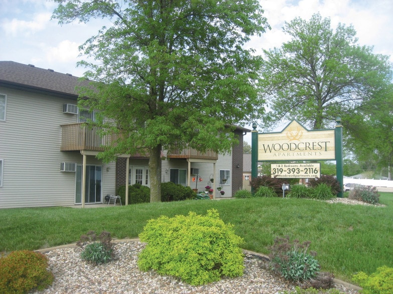 Woodcrest Apartments 1400 Blairs Ferry Rd Hiawatha IA 52233