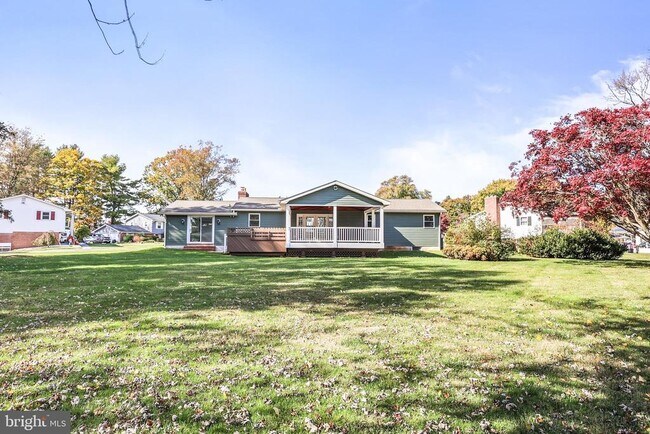 Building Photo - 313 Windsor Ct
