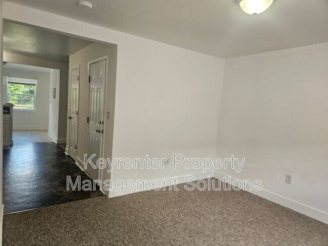 Building Photo - 3891 Churchville Ave