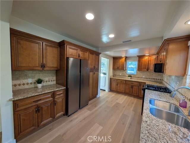 Building Photo - 1921 6th Ave