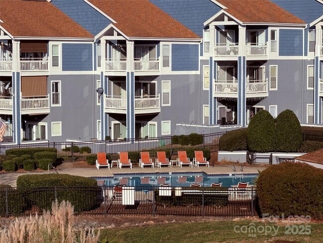 Building Photo - 1133 Torrence Cir