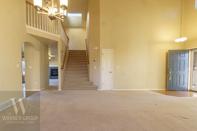 Building Photo - 9631 Stoneglen Dr