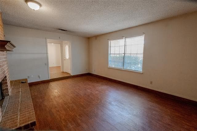 Building Photo - 503 N Walnut Creek Dr