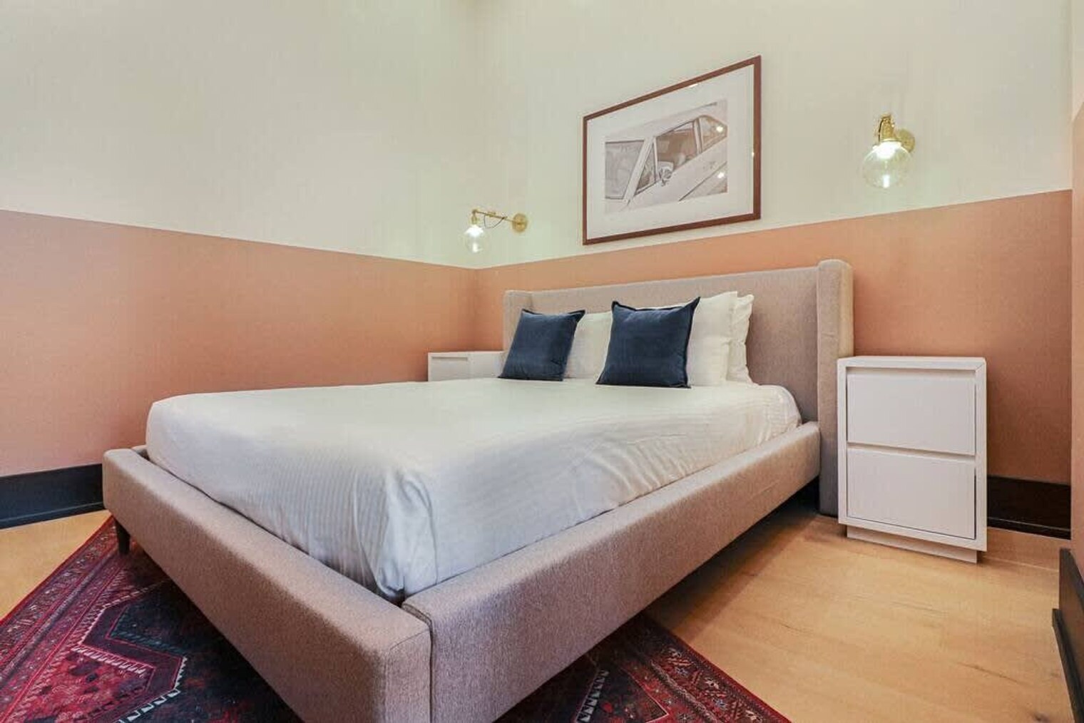 Building Photo - 1148 S Peters St