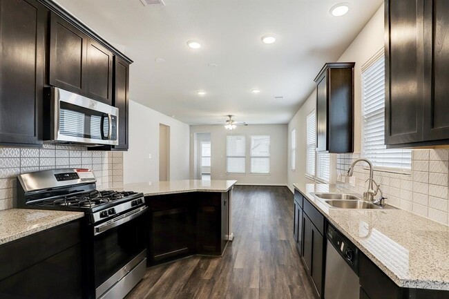 Building Photo - 8106 Cliffside Terrace Ct