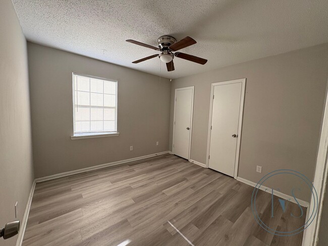 Building Photo - MOVE-IN SPECIAL: $500 OFF 1st MONTH'S RENT...