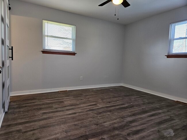 Building Photo - 7518 Taney Pl