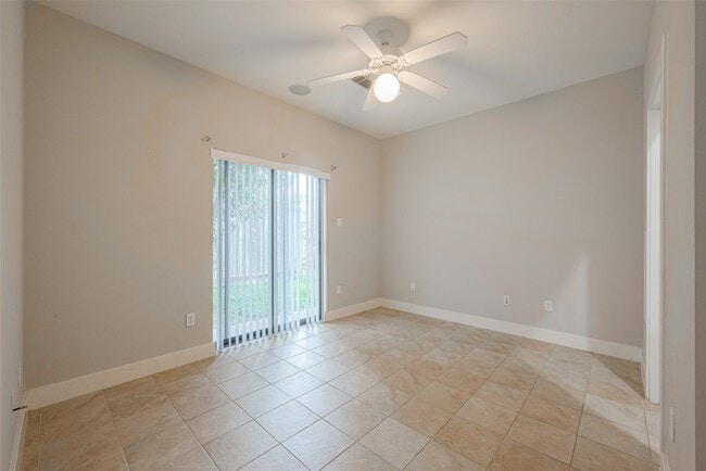 Building Photo - 4305 Eigel St