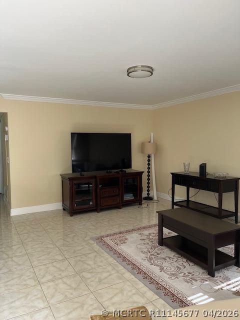 Building Photo - 740 Monaco P
