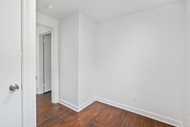 Building Photo - 5034 Ampere St