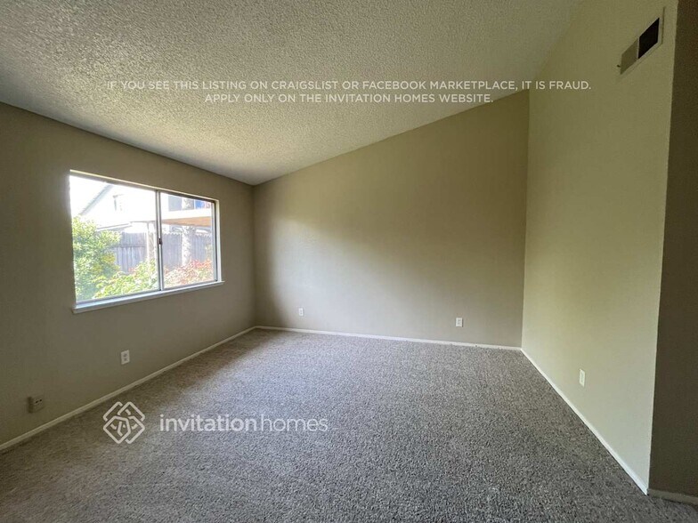 Building Photo - 7125 Essence Way