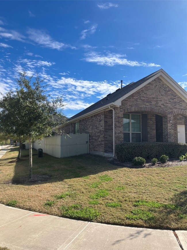 Building Photo - 10442 Eastern Bluestar Dr