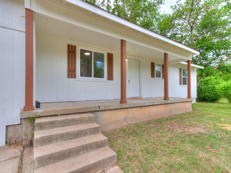 Building Photo - 911 Crabtree Cove