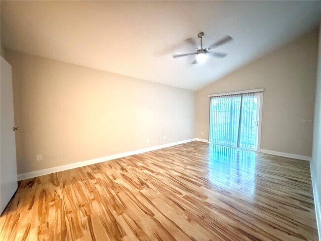 Building Photo - 221 Dempsey Way