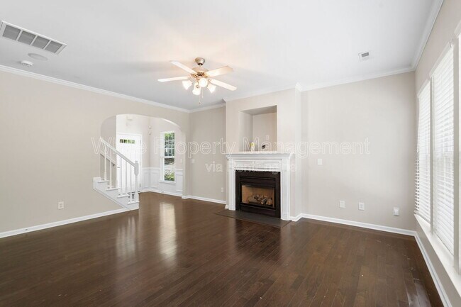 Building Photo - 1141 Hammond Dr