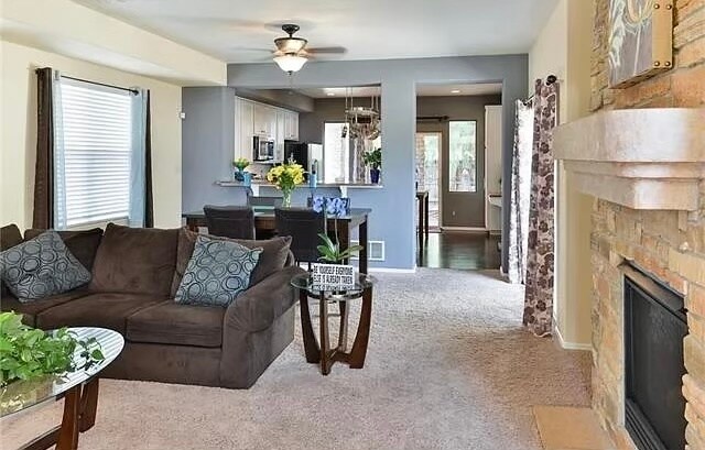 Building Photo - 6542 Shimmering Creek Dr