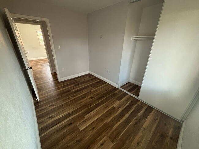 Building Photo - Updated 3-Bedroom Home with Office on a La...
