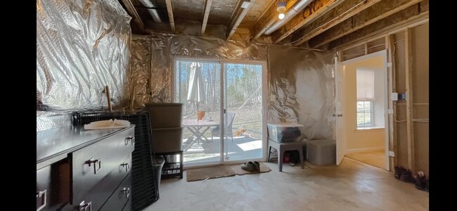 Building Photo - 13311 Windjammer Ct