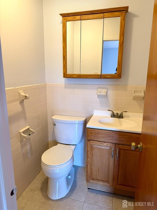 Building Photo - 4706 Boice Dr