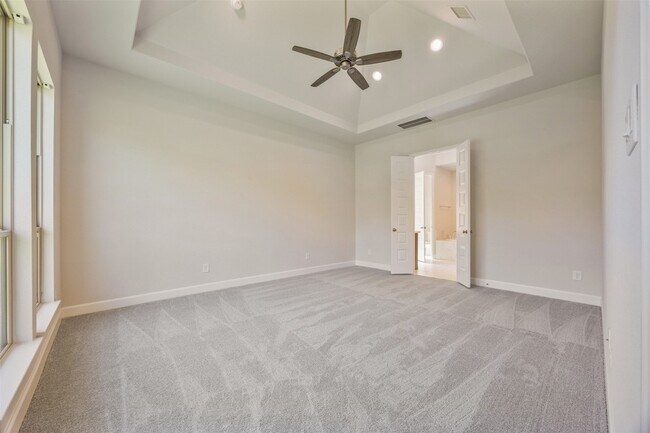 Building Photo - 26310 Meadow Bliss Wy