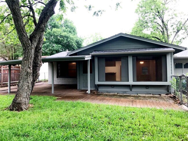 Building Photo - 1808 Princeton Ave