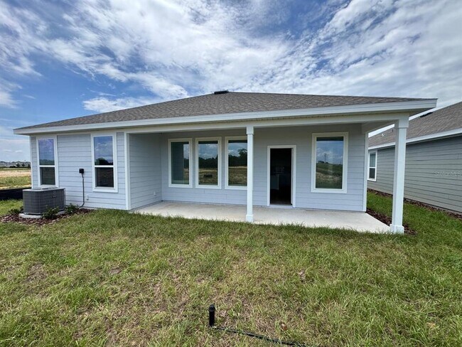Building Photo - 2290 Jennio Dr
