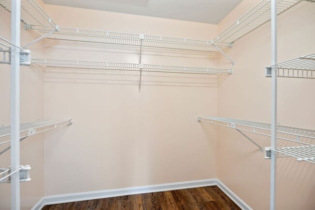 Building Photo - Location, location, location! 3 bedroom / 2 bath remodeled home in the middle of Fairfield Glade ...